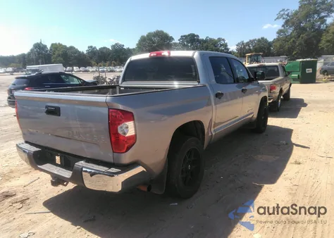 2017 Toyota Tundra Sr5 5.7L V8 из США, поврежденный, VIN 5TFEW5F15HX227544